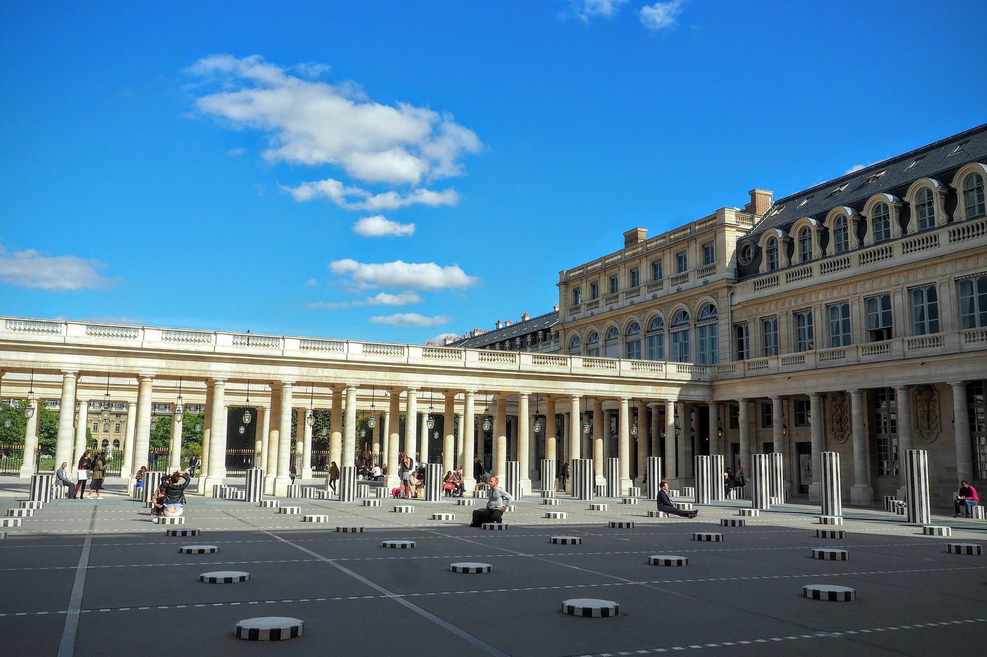 Louvre Parisian Duplex Exterior foto